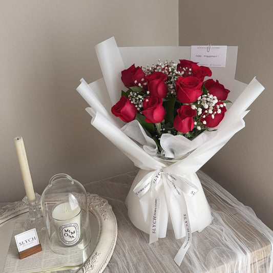 Signature 12 Roses Bouquet