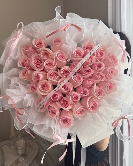 Heart Pirouette Bouquet